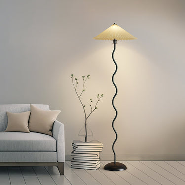Pleated Lampshade Floor Lamp - LUUGAA