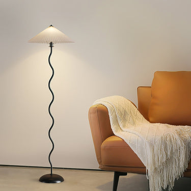 Pleated Lampshade Floor Lamp - LUUGAA