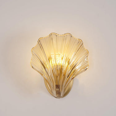 Shell Wall Light - LUUGAA