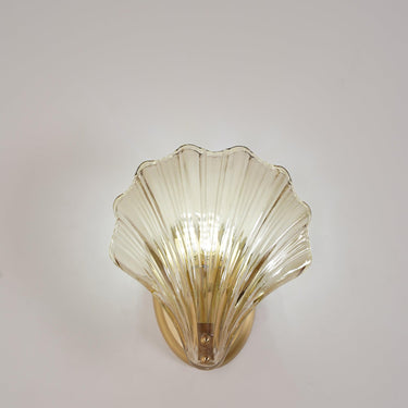 Shell Wall Light - LUUGAA