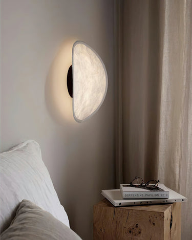 Tense Wall Lamp - LUUGAA