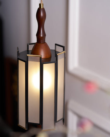 Tiffany Stained Glass Pendant Lamp - LUUGAA