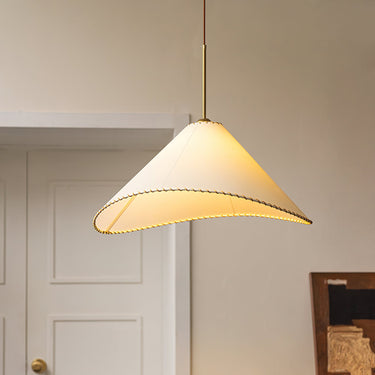 Twisted Shade Pendant Lamp - LUUGAA