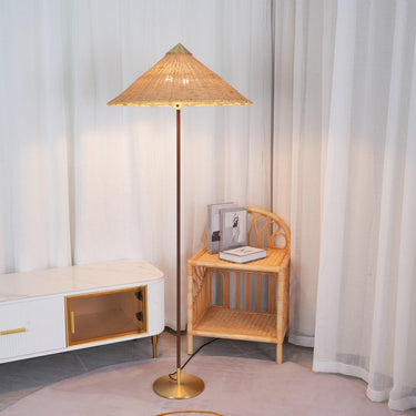 Tynell Floor Lamp - LUUGAA
