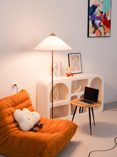Tynell Floor Lamp - LUUGAA