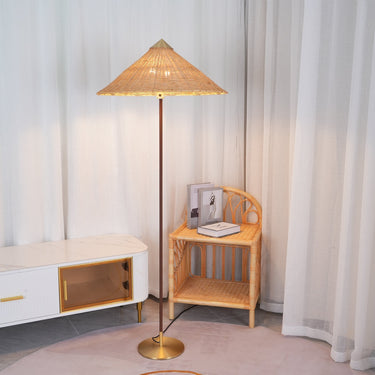Tynell Floor Lamp - LUUGAA