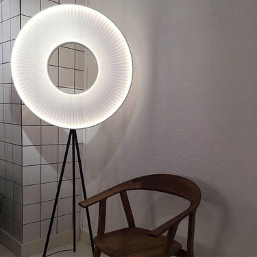 Vespera Floor Lamp - LUUGAA