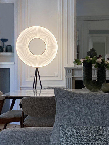 Vespera Floor Lamp - LUUGAA