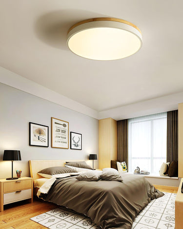 White Round Wooden Ceiling Lamp - LUUGAA