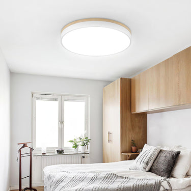 White Round Wooden Ceiling Lamp - LUUGAA