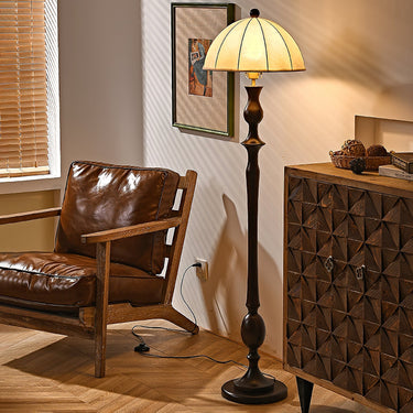 Windsor Vintage Floor Lamp - LUUGAA