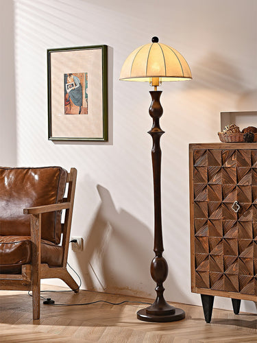 Windsor Vintage Floor Lamp - LUUGAA