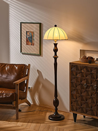 Windsor Vintage Floor Lamp - LUUGAA